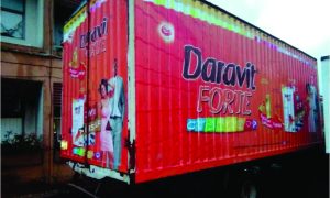 Daravit container truck branding