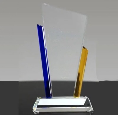 Distinction Crystal Awards