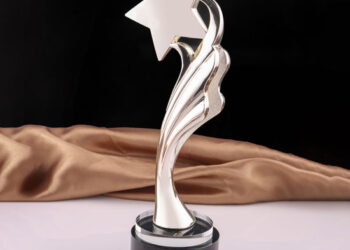 Star Crystal Award Trophy